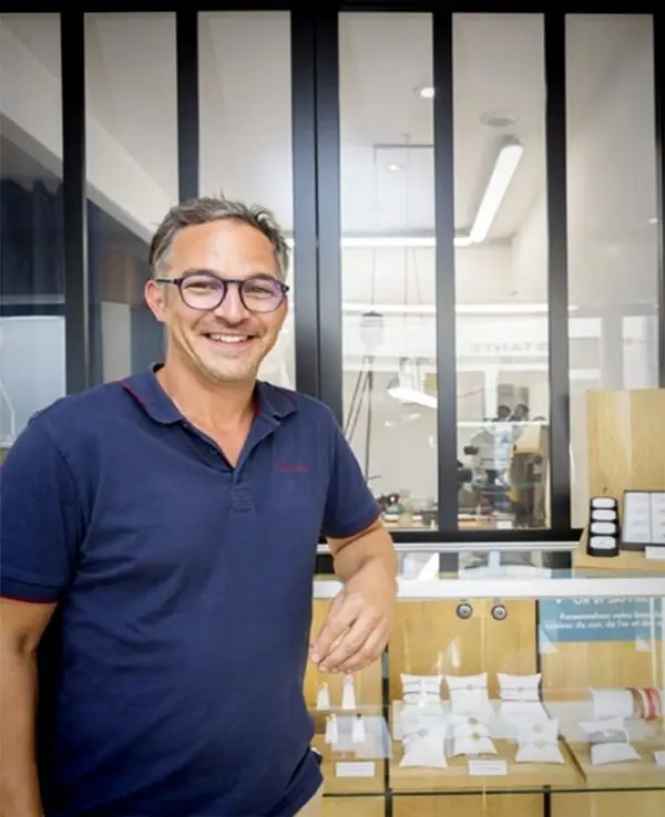 Joaillier Maupas-Sehikyan situé au 36 rue du Général de Gaulle, 44230 Saint-Sébastien-sur-Loire