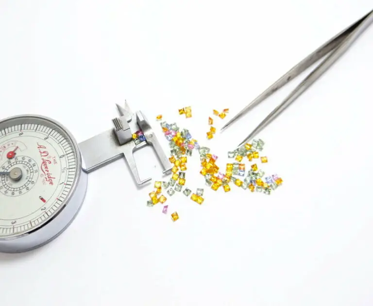 Precious stones with measuring instruments