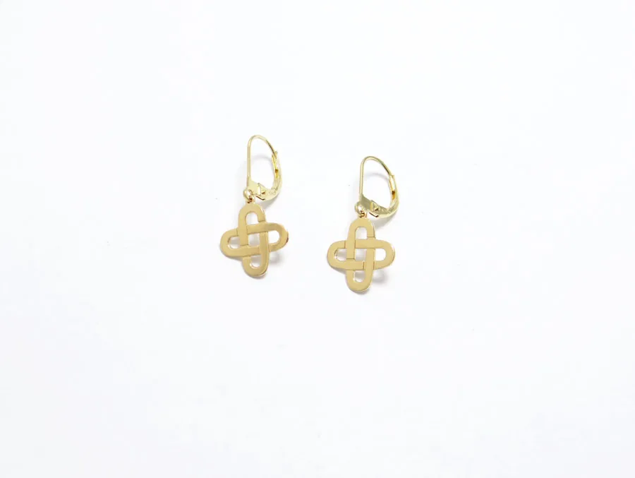 boucle d oreilles or 18 carats en forme d infini