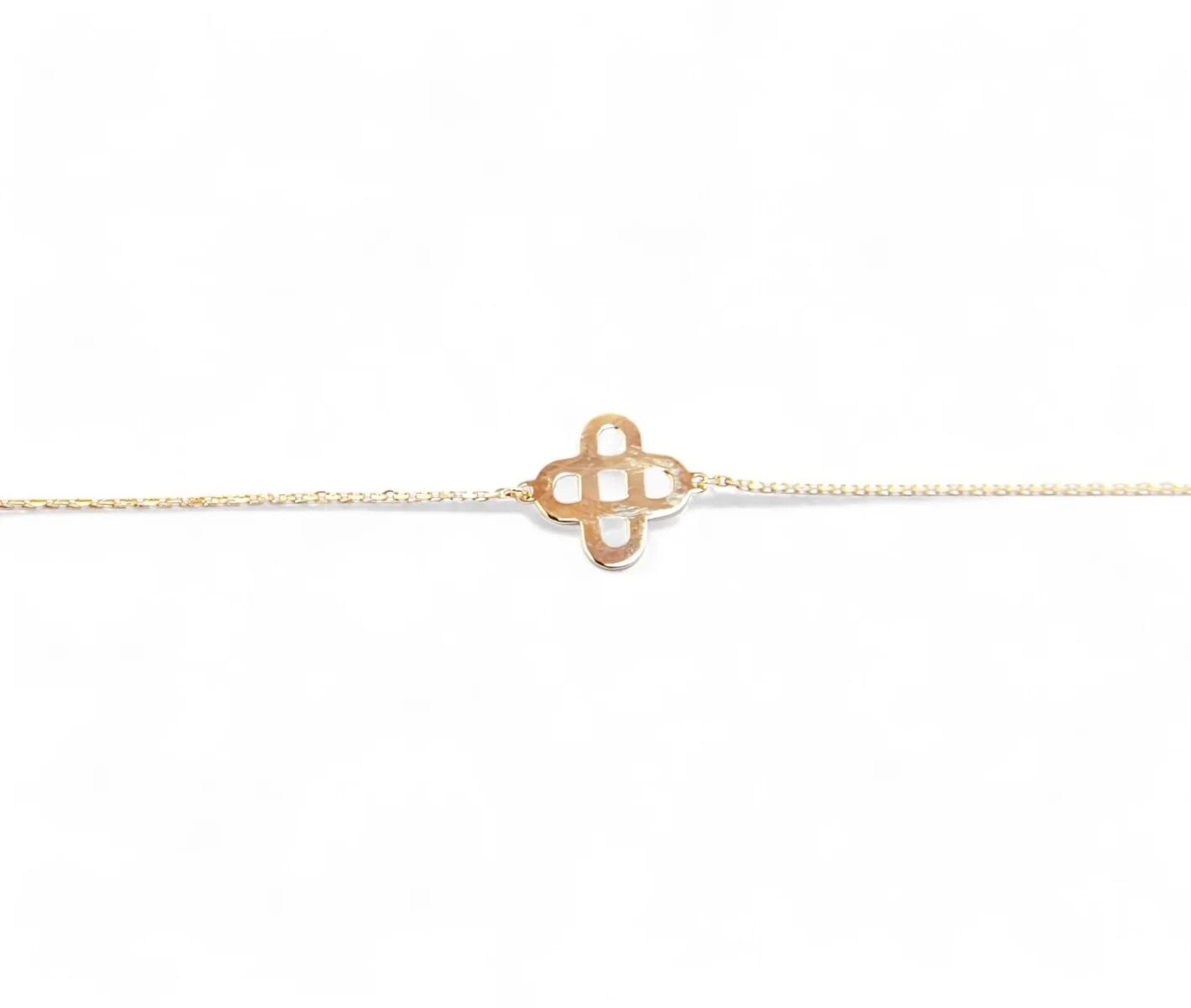 bracelet or jaune 18 carats en forme de trefle