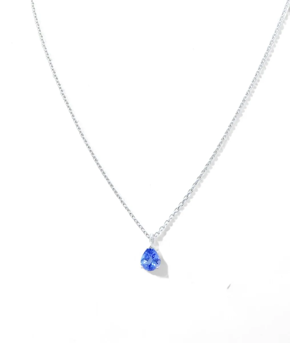 tanzanite en forme de poire serti pendentif avec chaine forcat or blanc
