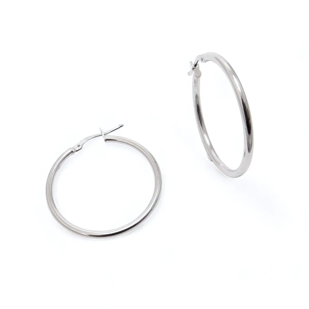 creoles 25 mm en or blanc 18 carats