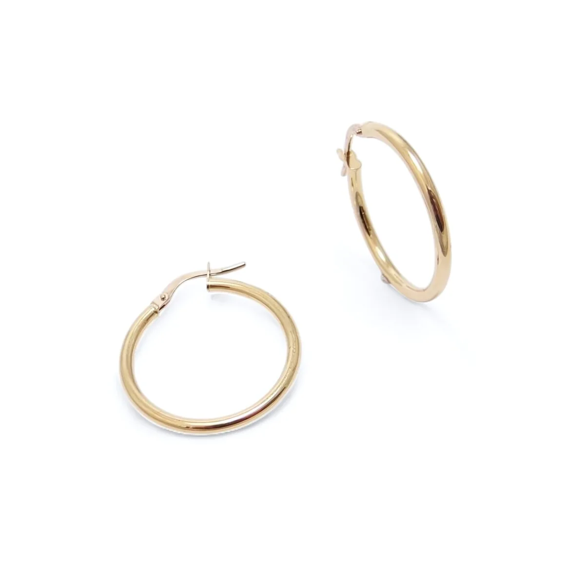 creoles en or jaune 18 carats 20 mm