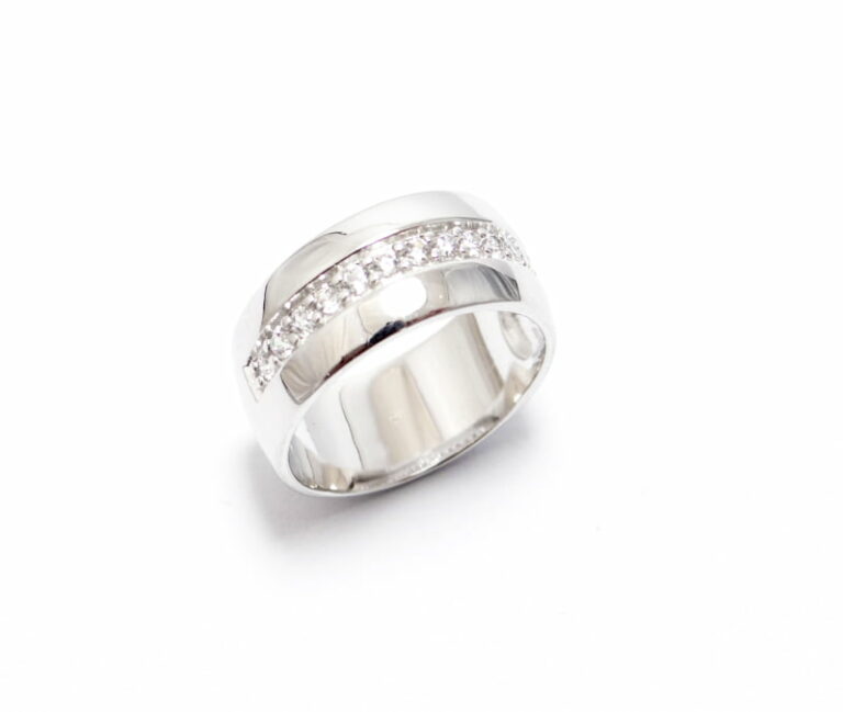 Alliance diamants or blanc 18 carats