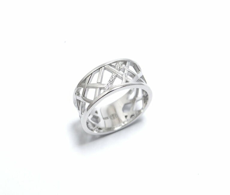 Bague argent 925 et oxydes de zircon forme géométrique