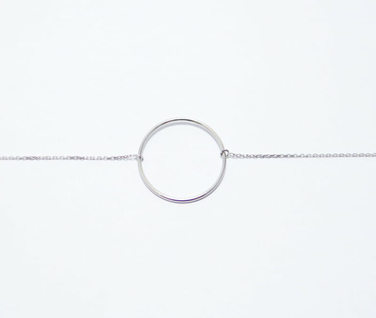 Bracelet en or blanc 750  cercle.