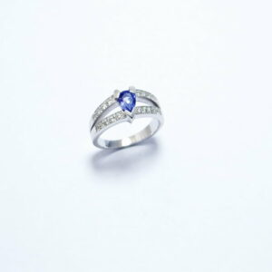 bague or blanc 18 carats rhodié diamants et tanzanite poire