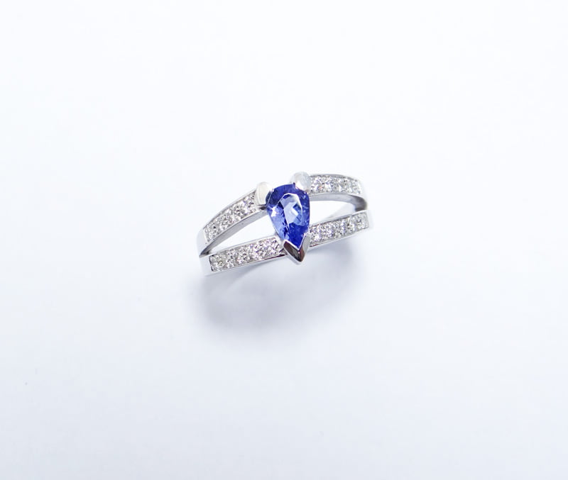 bague or 18 cts rhodié tanzanite diamants