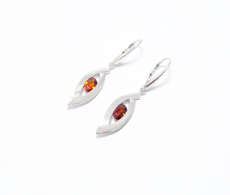 grenat spessartite ovale monté sur boucles d oreilles argent 925