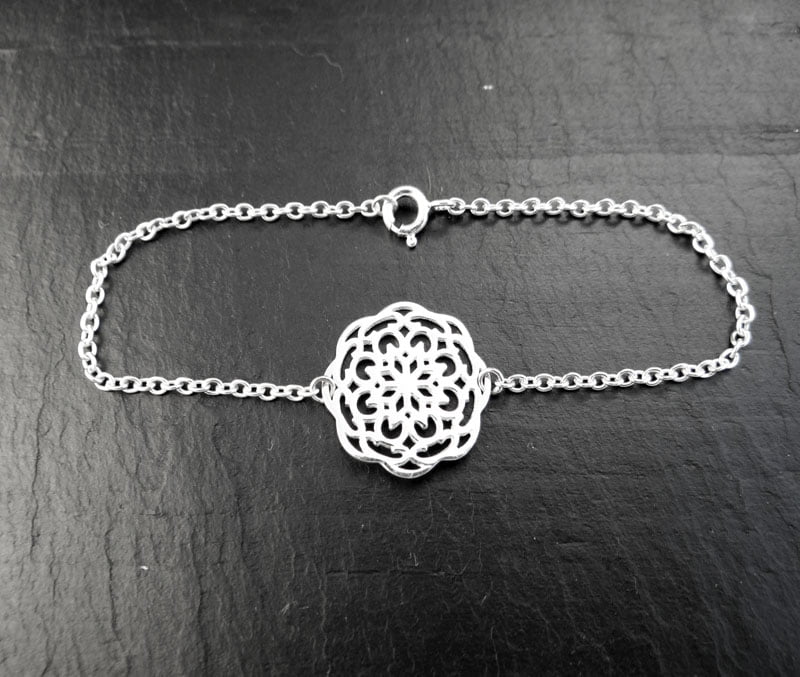 bracelet argent 925 avec une rosace