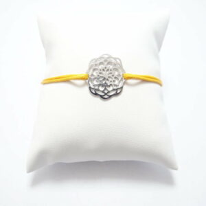 bracelet cordon or blanc rhodié en forme de rosace