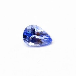 tanzanite violet en forme de poire sans inclusion