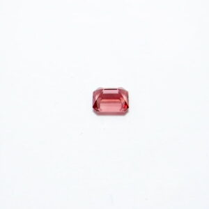 tourmaline rose taille emeraude