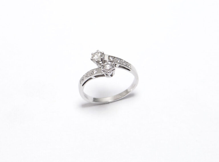 toi et moi bague diamant monture en or blanc 18 carats