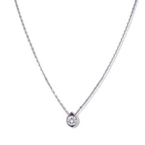 collier diamant naturel 0.25 carats ronde serti clos en forme de goutte avec une chaine forcat