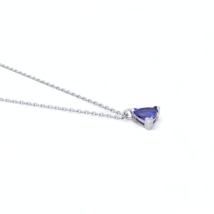 collier tanzanite troidia avec chaine en or blanc 18 carats