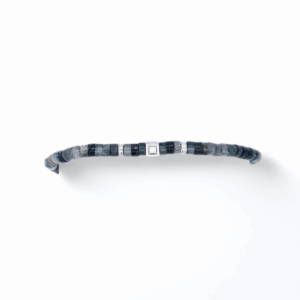 Bijou raffiné : bracelet en pierres naturelles agate et serpentine, monté sur argent avec diamant.