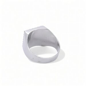 chevaliere en or blanc 18 carats pour homme d occasion en vente
